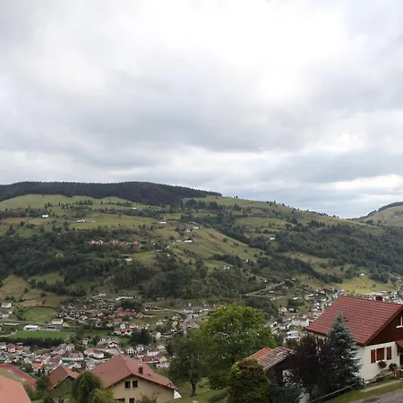 De La Rigue Chalet *